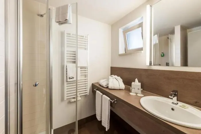 Hotel Beech Plauer 4*